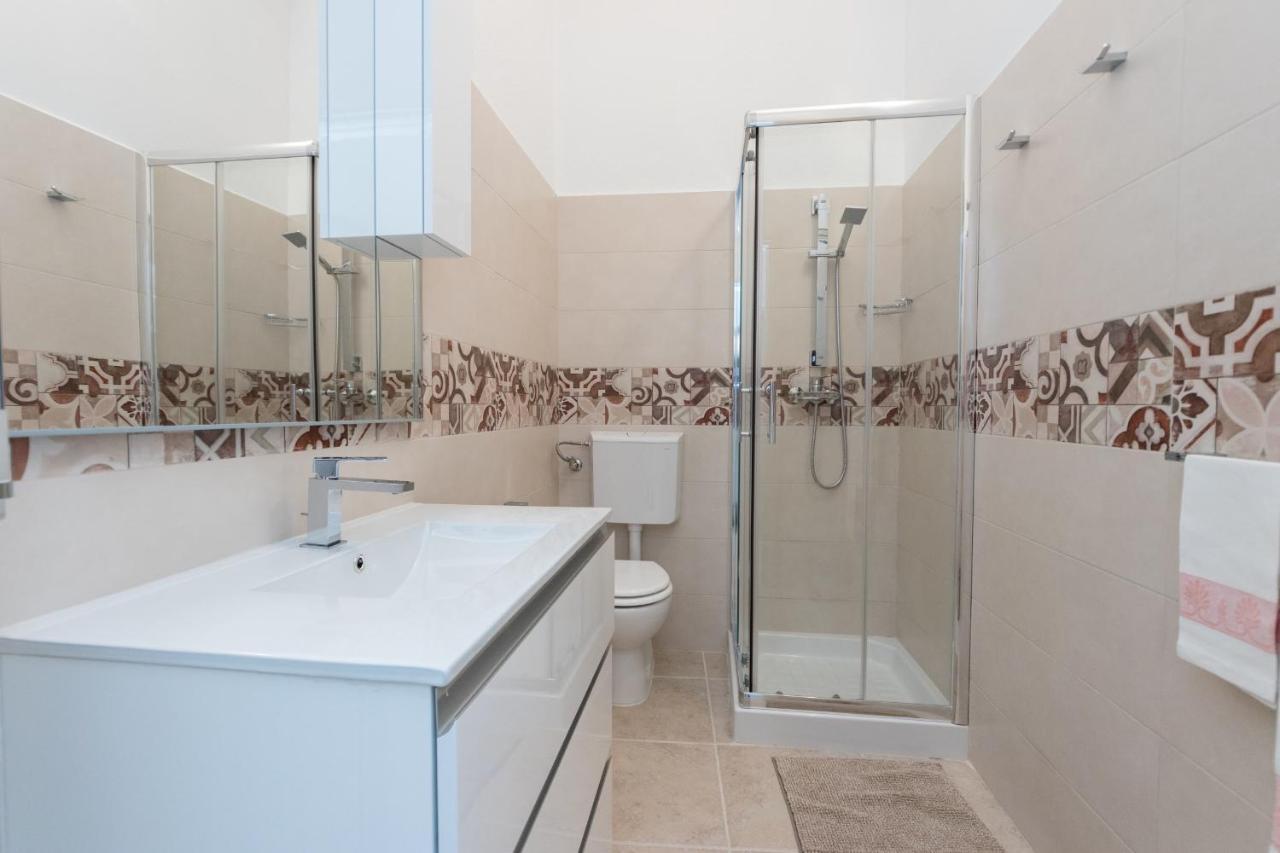 Drooms. Felline Zewnętrze zdjęcie